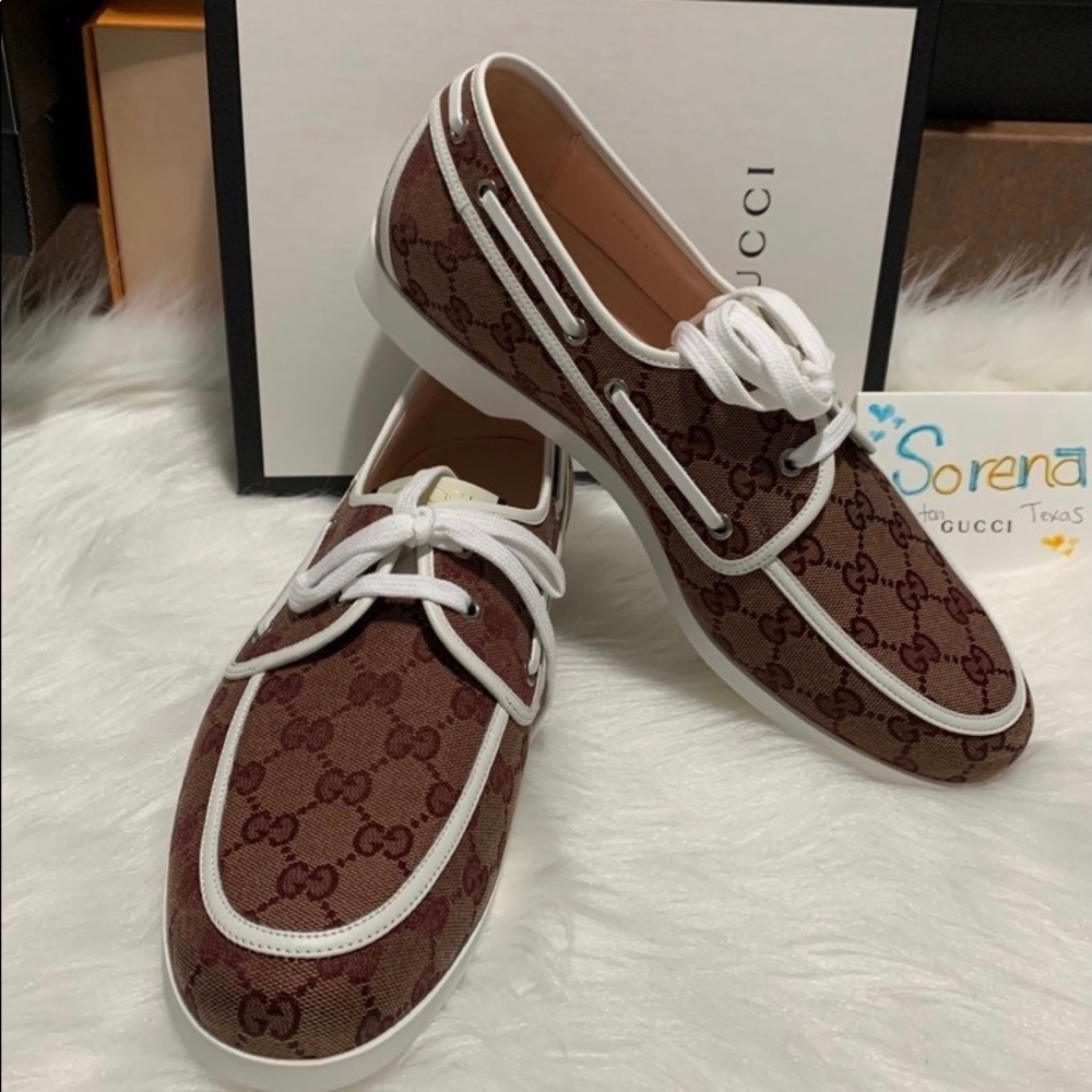 Auth Gucci men’s slip on with gg canvas logo size 10
